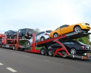 За місяць буковинці купили нових авто на 2,5 мільйона доларів