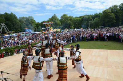 «Красноїльську полонину» веселив «Лісапетний батальйон»