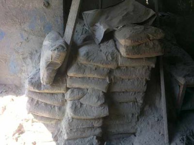 На Буковині виявили підпільний цементнй цех