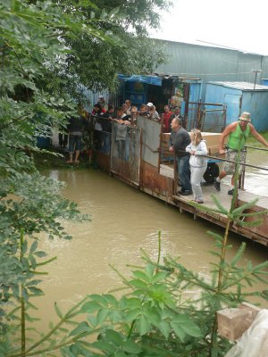 Вода досягла критичного рівня і пішла на спад, - прес-служба Калинівського ринку