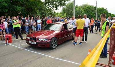 На Калинівському мосту - автоперегони