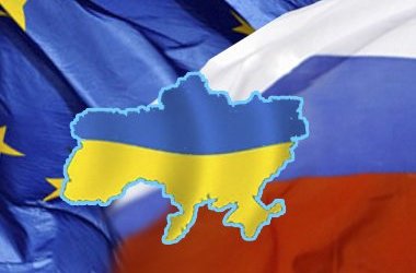 Росія погрожує Україні санкціями за нові митні збори на автомобілі