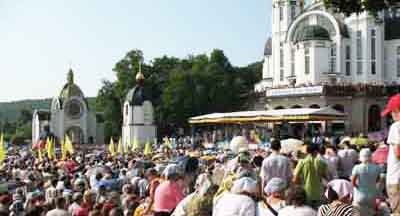 У вихідні - Всеукраїнська проща у Зарваниці