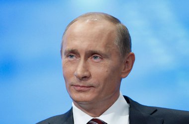 Путін заявив, що українська економіка може піднятися тільки об'єднавшись з російською