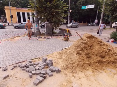 У Чернівцях відремонтували тротуарів на мільйон