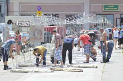 Чернівці готуються до Петрівського ярмарку