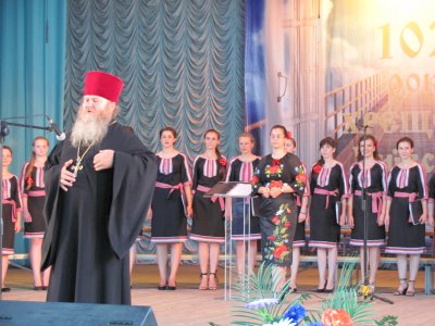 У Чернівцях на одній сцені виступили представники різних конфесій
