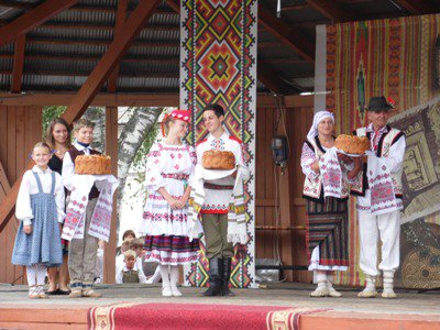 На Буковині встановлили танцювальний рекорд України