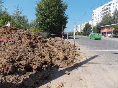 Вперше за три дні на Південно-Кільцевій у Чернівцях з’явилася вода