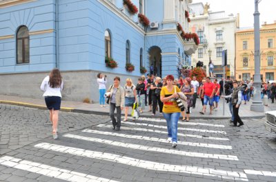 Підприємці Калинки перекрили центр Чернівців