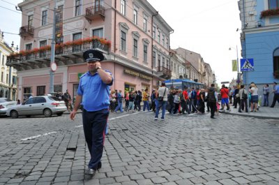 Підприємці Калинки перекрили центр Чернівців