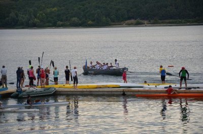 На Дністрі змагалися у технотриатлоні та вчили стріляти під водою