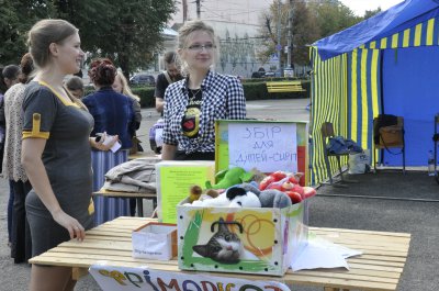 Під час фрімаркету в Чернівцях збирали іграшки для дітей-сиріт