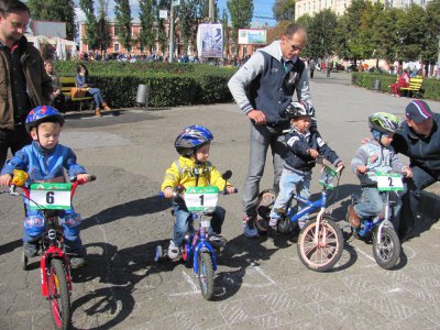 У Чернівцях відбувся "День без авто"