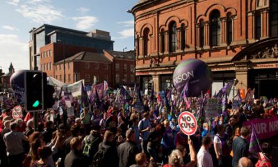 У Манчестері понад 50 тисяч людей протестували проти політики консерваторів