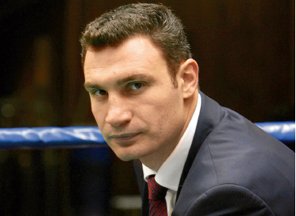Опитування: Віталій Кличко єдиний, хто може перемогти Януковича у другому турі виборів Опитування: Віталій Кличко єдиний, хто може перемогти Януковича у другому турі виборів