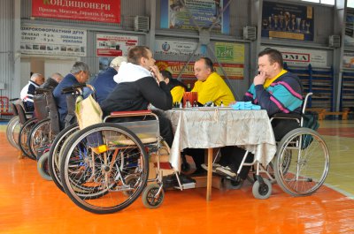 Спартакіаду для інвалідів-спинальників провели в Чернівцях