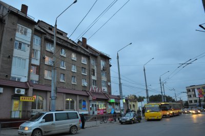 Чернівецькі вулиці у пітьмі через борги