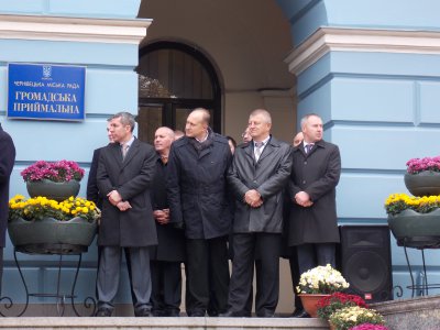 Ходоровському й Снігуру вручили звання почесних громадян Чернівців