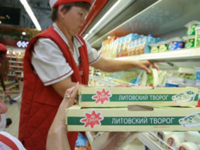 Росія вводить обмеження на постачання молочної продукції з Литви