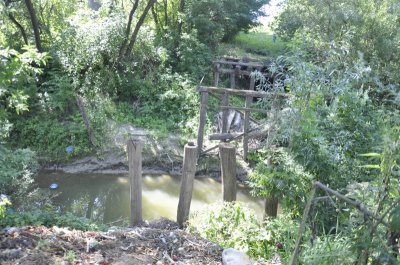 Відновили міст, через який перекривали дорогу на Румунію