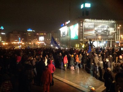 Уночі в Києві, Ужгороді, Донецьку, Івано-Франківську та Луцьку мітингували за ЄС