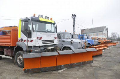 У Чернівцях до зими підготували техніку і двірників