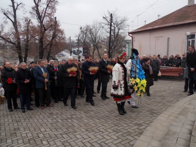 У Чернівцях відбувся молебень пам’яті жертв Голодомору