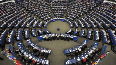 Європарламент виступив за підписання Угоди про асоціацію та відміну віз для українців