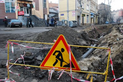 Вулицю Богдана Хмельницького в Чернівцях на зиму засиплять