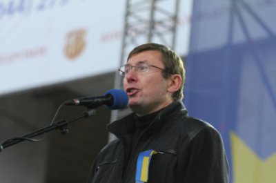 Луценко закликав розширити територію "Майдану Свободи" на всю Україну