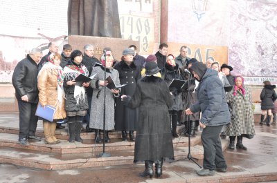 У Чернівцях відбувається фестиваль майданівської колядки