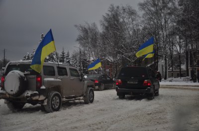 Чернівецький автомайдан навідався у "міліцейський" район