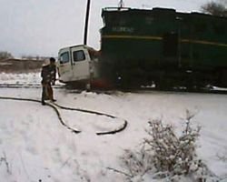 На Сумщині маршрутка зіткнулася з потягом. 12 людей загинуло