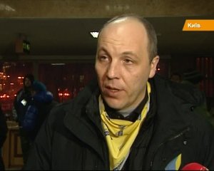 Парубій: У четвер Євромайдан пікетуватиме Верховну Раду Парубій: У четвер Євромайдан пікетуватиме Верховну Раду