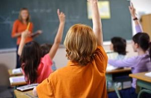 Буковинських педагогів просять не перевантажувати учнів домашнім завданням