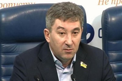 Нардеп-регіонал підтримав Майдан, але з партії виходити не збирається