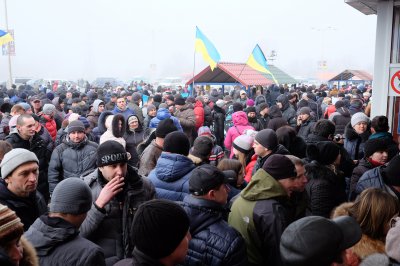 "Калинка" швидко переконала "Епіцентр" закритися