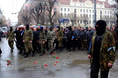 Три тисячі чернівчан провели в останній шлях Олександра Щербанюка