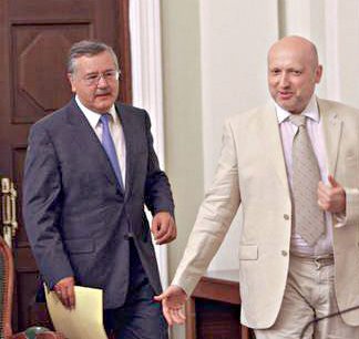 Гриценко закликав Турчинова піти у відставку