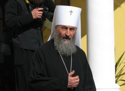 Митрополит Онуфрій закликав Патріарха Кіріла не допустити кровопролиття в Україні