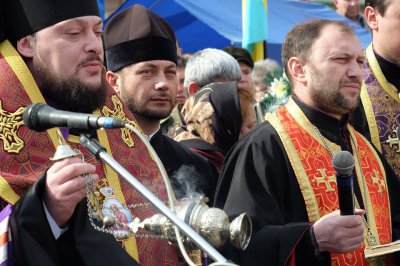 Чернівці попрощалися з Героєм Майдану Василем Аксениним