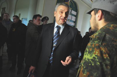 Як нового губернатора Буковини відправляли у відставку. Фото