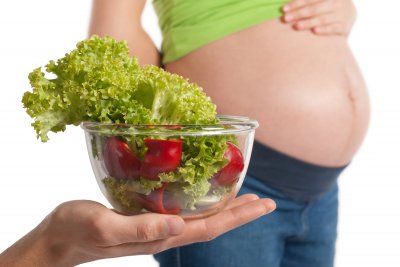 Грамотність дитини залежить від харчування його матері під час вагітності
