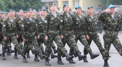 На Буковині лікарі передали війську майже півмільйона гривень