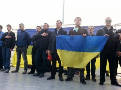 У Донецьку на мітинг за єдину Україну вийшло 7 тисяч осіб