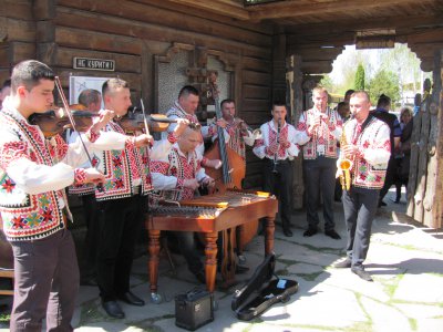 У Чернівцях відбулося Великоднє фольклорне свято