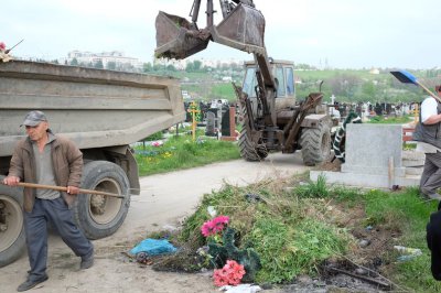 Буковинці готуються до поминальної неділі