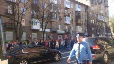 У Донецьку сепаратисти захопили будівлю державної телерадіокомпанії