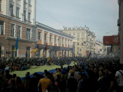 У Харкові відбулися сутички між футбольними ультрас та проросійськими активістами